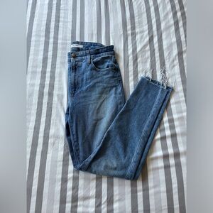 denim skinny jeans with frayed ends